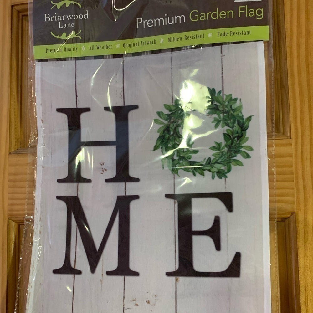 Briarwood Flag- Nwt- Still in Plastic